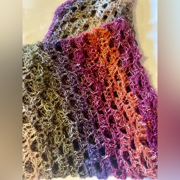 Summer Desert Sunset Lightweight Boho
Shaw & Swim Cover tie skirt
Hand Crochet - Picture 3 of 6